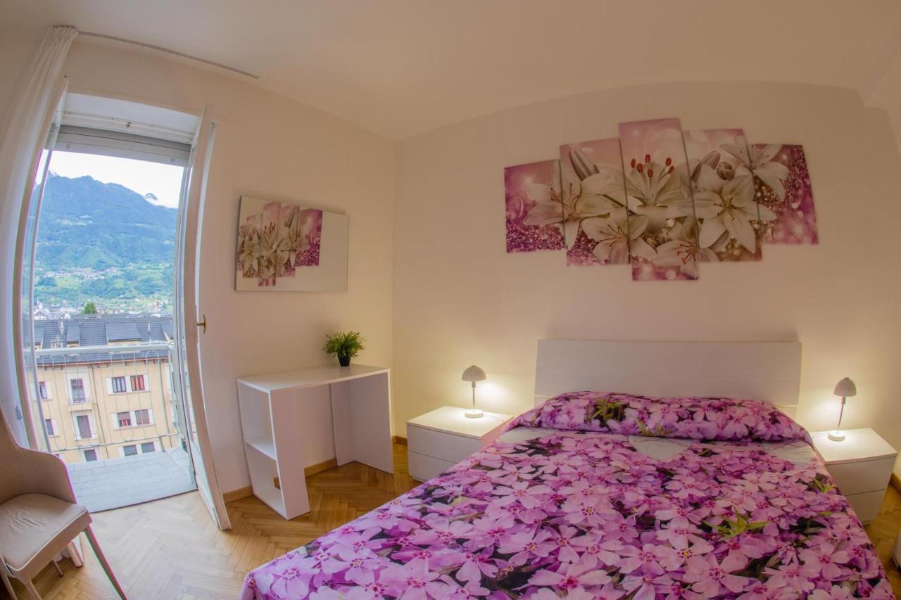 Lorenzo'S Apartament อาออสตา ภายนอก รูปภาพ